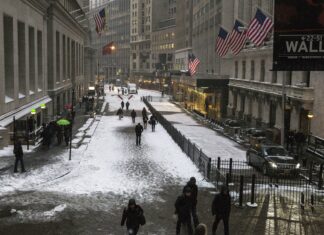 Va putea fi evitată recesiunea globală în 2023?