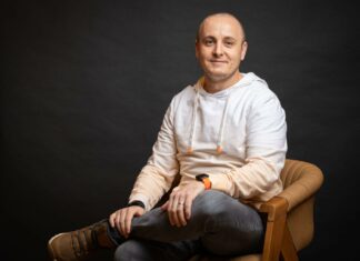 Investigatoria în dialog cu Andi Cârlan despre Binele care generează Bine: „Când oamenii din România vor dori ca România să se facă bine, România se va face bine”