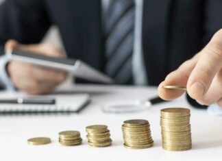 România și recesiunea. În primele luni ale lui 2023, peste 100.000 de joburi la stat au fost scoase la concurs. Expert: „E nevoie de mai multă responsabilitate”