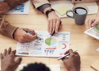 Cum se simte economia dincolo de propaganda guvernului. Mărturii de la antreprenori