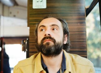 Cosmin Perța: Scriitorul este un observator care scrie din interiorul tăvălugului – INTERVIU