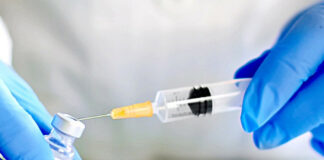 Moderna depune documentaţia de autorizare către FDA pentru versiunea actualizată a vaccinului său COVID-19