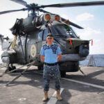 Povestea militarului expert în inginerie aerospațială, cu misiuni în Ucraina, care a devenit designer și își prezintă colecțiile la Paris, Milano și pe catwalkul Romanian Fashion Week