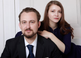 Arhitecții Andreea Felciuc și Bogdan Zaha, din Londra, vin cu o instalație cât un întreg univers, la Romanian Creative Week